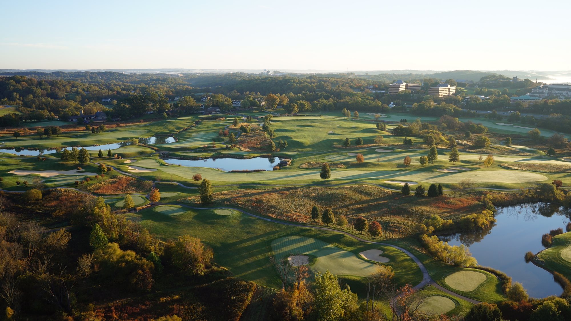 morning_aerial_of_the_course